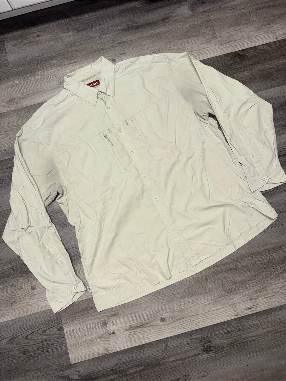 Simms button shirt top 
L